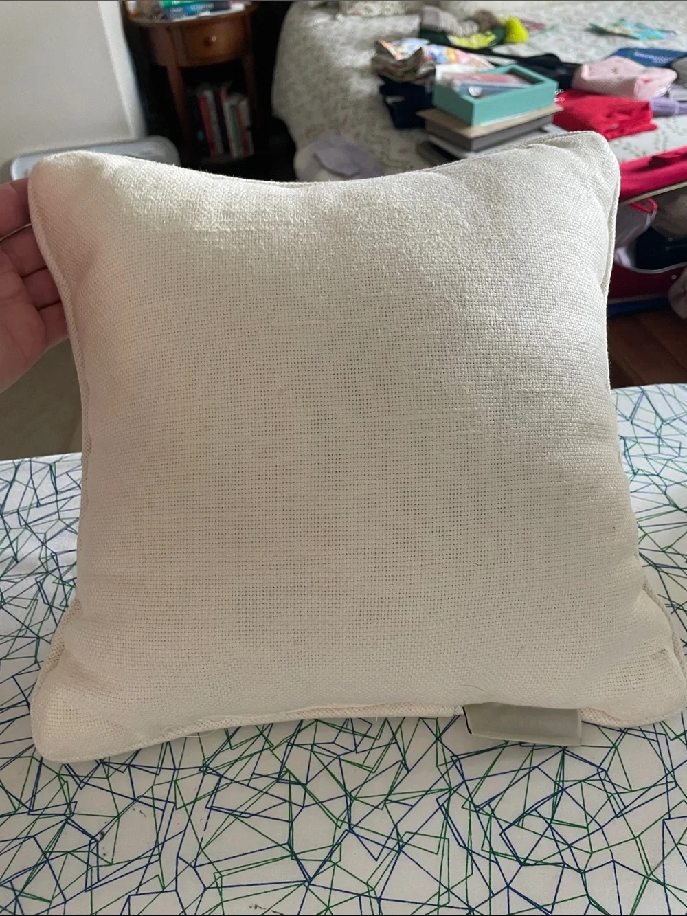 EUC Pottery Barn Friends Cream Accent Throw Pillow - 12x12
